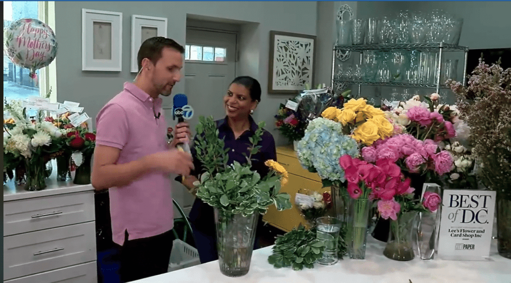 Kidd O’Shea, the entertainment reporter for “Good Morning Washington”, spent several hours with the team at Lee's Flower & Card Shop. He joined co-owner Stacie Lee Banks, AAF, for an impromptu, funny design tutorial.