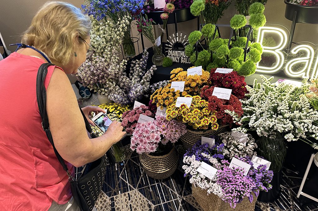 Florists Showcase Industry Job Opportunities